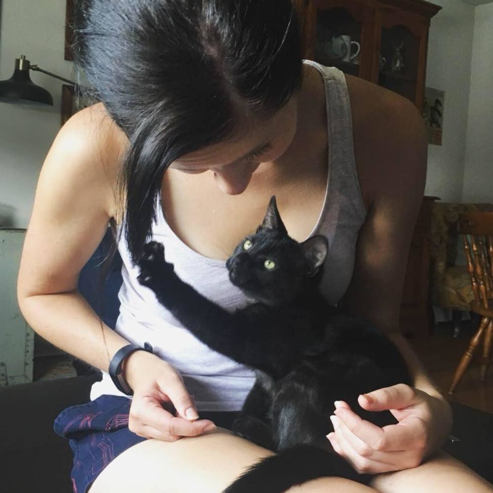 Meet your Posher, Cat